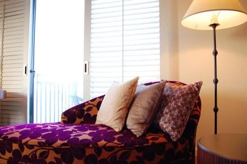 Corner Luxury Twin - Non-Smoking (Free round-trip airport transfer)