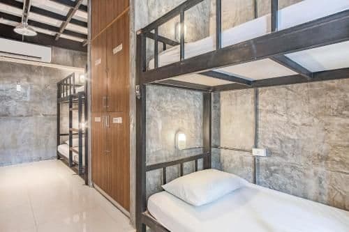 Bed in 8-Bed Mixed Dormitory Room