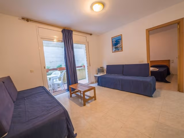 APARTMENT CAPACITY 4 ONE BEDROOM