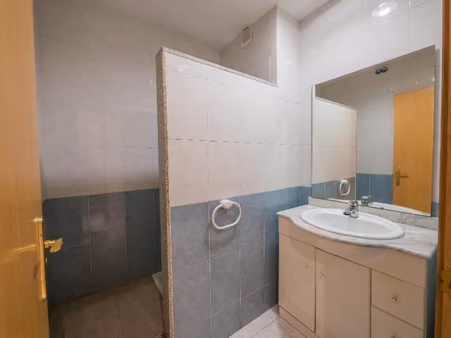 APARTMENT CAPACITY 4 ONE BEDROOM