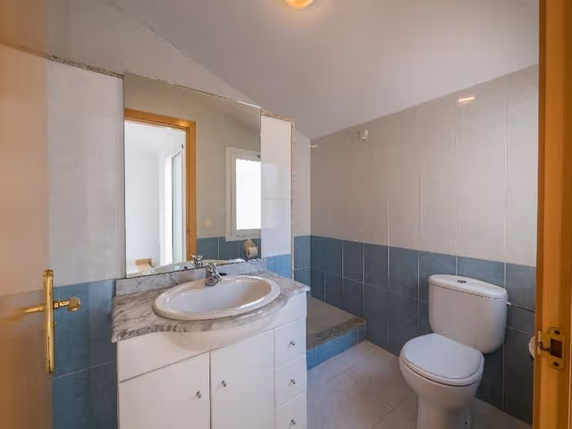 APARTMENT CAPACITY 6 TWO BEDROOMS