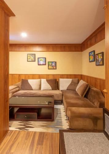 Premier Family Room
