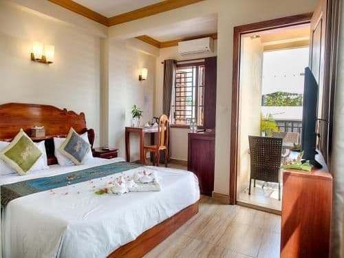 Deluxe Double Room with Balcony