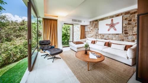 Villa Hin with Sea View