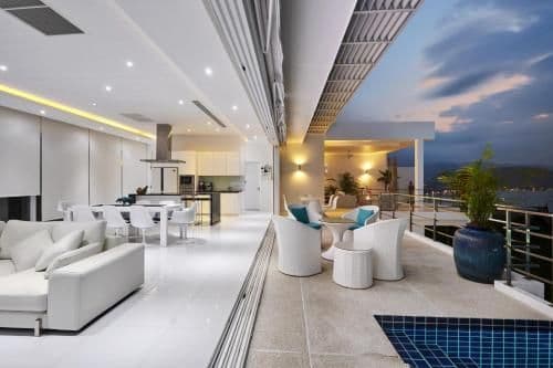 Villa with Sea View