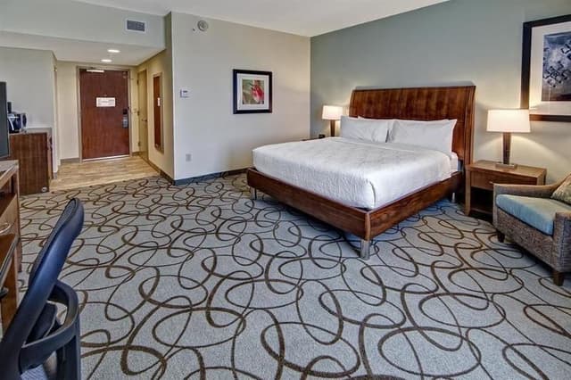 SINGLE KING SIZE BED