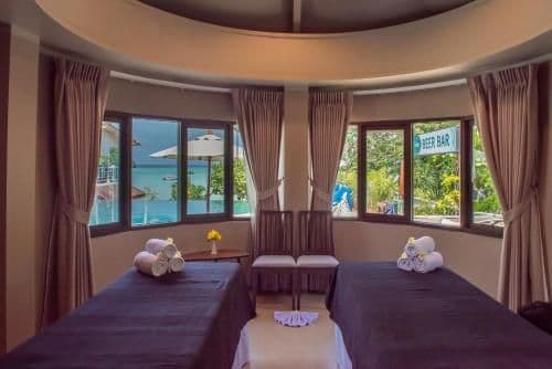 Villa with Pool Access