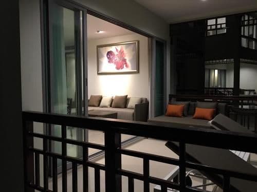 Villa with Pool Access