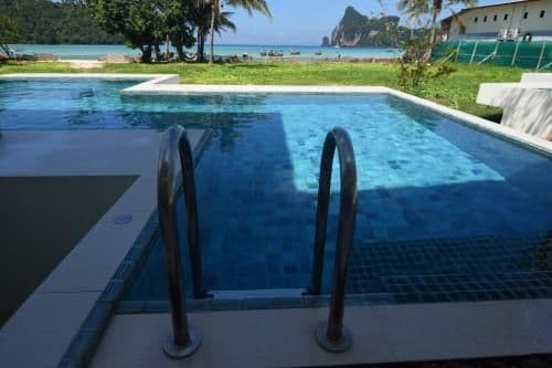 Villa with Pool Access
