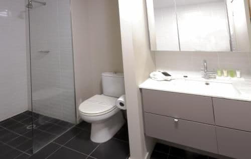 Two-Bedroom Apartment with Views and Two Bathrooms - Getaway