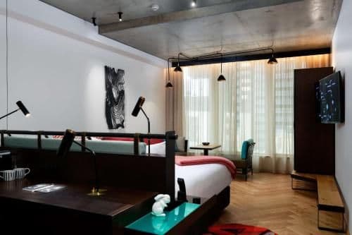 QT Executive King Room