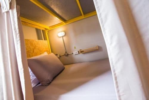 Private Twin Room with Shared Bathroom