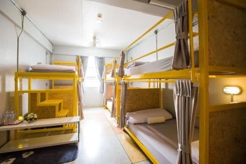 Family Room with Shared Bathroom (6 Bunk Beds)