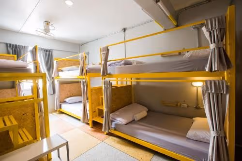 Family Room with Shared Bathroom (6 Bunk Beds)