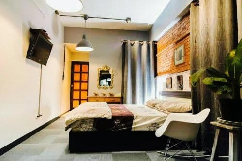 Deluxe Double Room with Shower