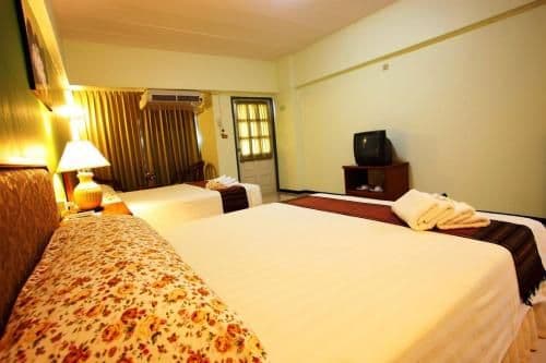 Deluxe Twin Room