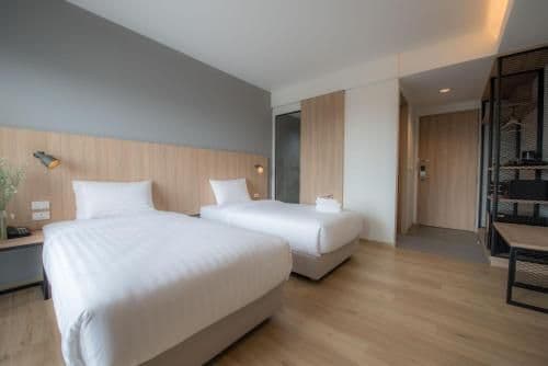 Balcony Room