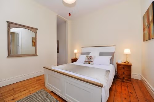 Suite - 3