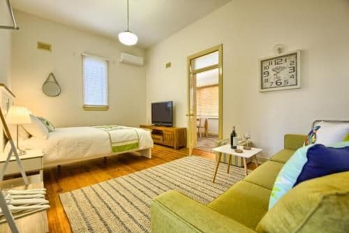 Suite - 1