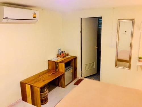 Queen Room with Garden View
