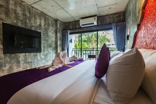 Deluxe Double or Twin Room