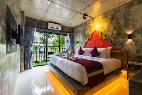 Deluxe Double or Twin Room