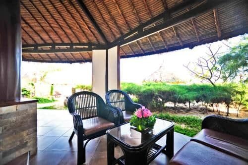 Beachfront Family Room
