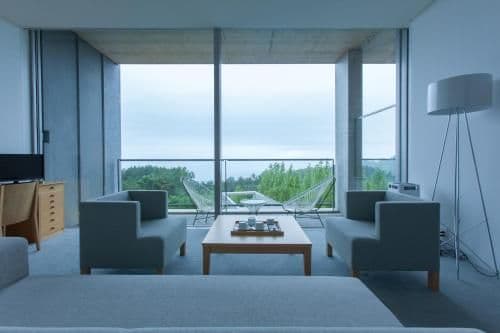 Two-Bedroom Suite with Extra Bed and Ocean View