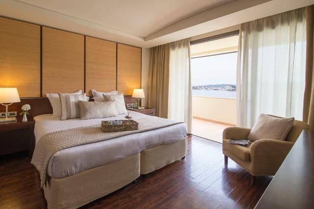 SUITE GRAND