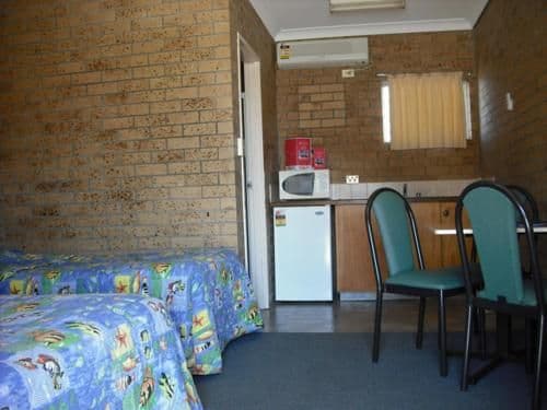 Standard Queen Room