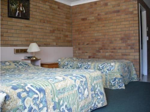 Premium Queen Room