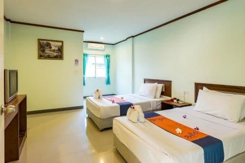 Standard Twin Room
