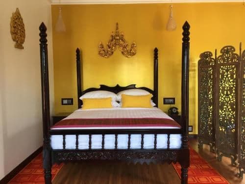 Deluxe Queen Room