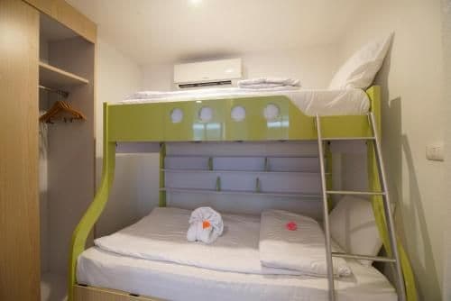Family Suite with bunk bed