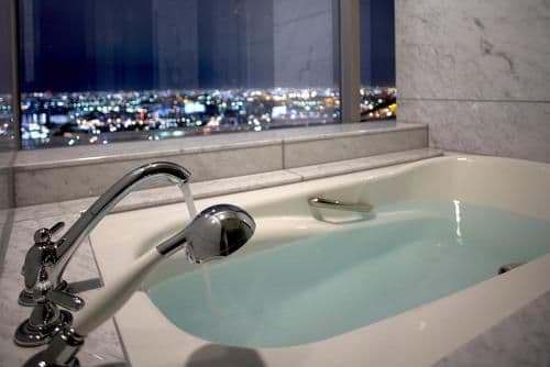 Deluxe Family Room - High Floor - Non-Smoking
