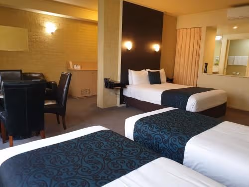Comfort Triple Room with Spa Bath