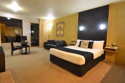 Comfort Triple Room with Spa Bath