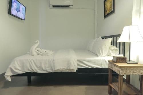 Deluxe Double Room - No Window