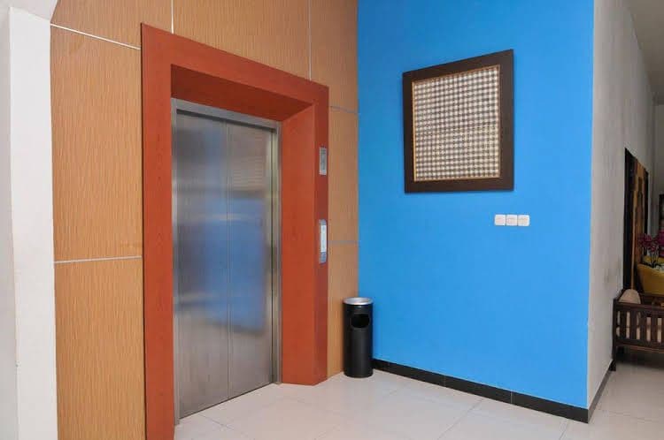 Airy Sawerigading Sutomo Makassar