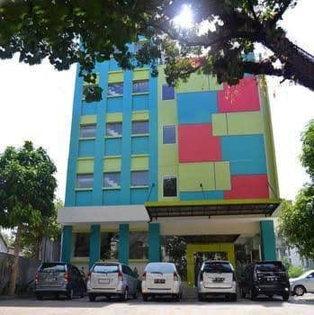 NIDA Rooms Makassar Dr Soetome