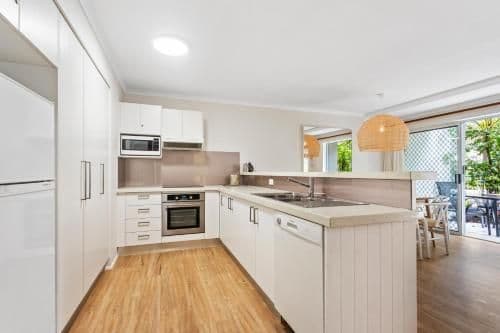Deluxe Two-Bedroom Apartment Ground Floor - Pool View