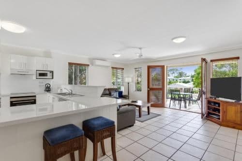 Three-Bedroom Superior Apartment