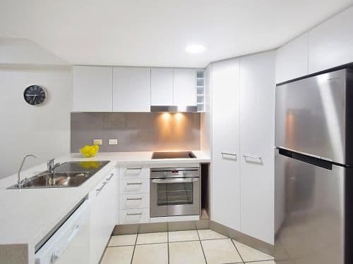 Deluxe Two-Bedroom Apartment Ground Floor - Pool View
