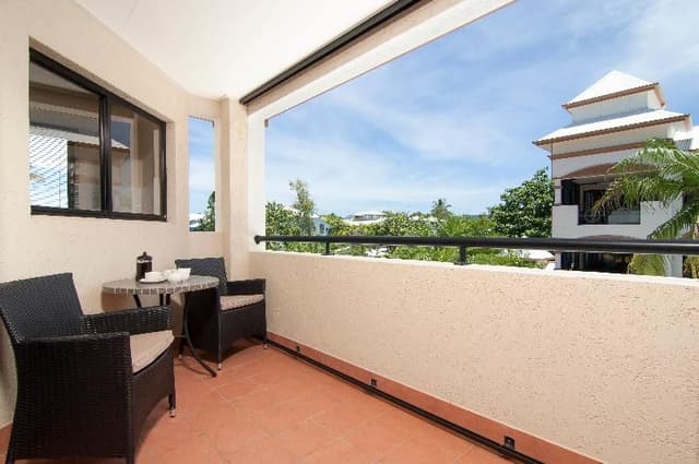 APARTMENT WITH JACUZZI
