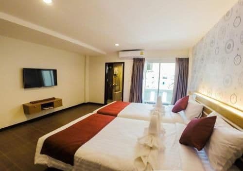 Deluxe Twin Room