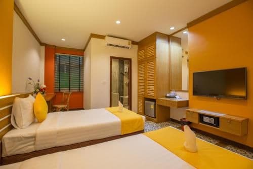 Deluxe Twin Room