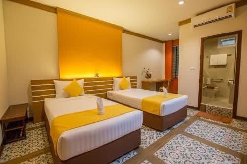 Deluxe Twin Room