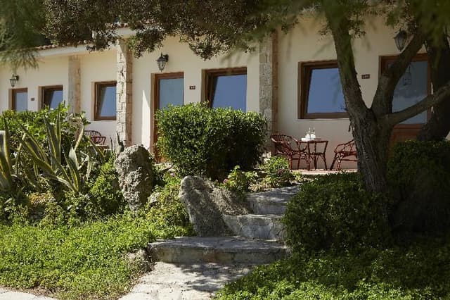 BUNGALOW GARDEN VIEW