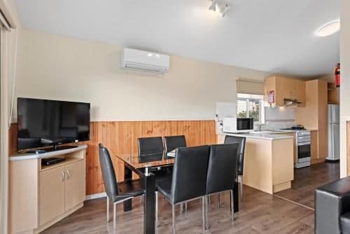 Standard 3 Bedroom Cabin