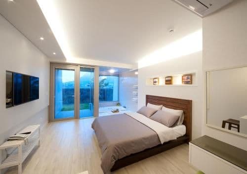 Double Room with Mountain View